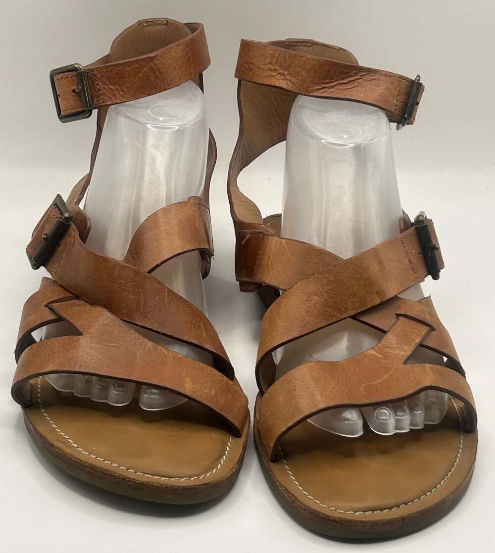 Trask Women's Brown Leather Strappy Gladiator Sandals with Buckle Details